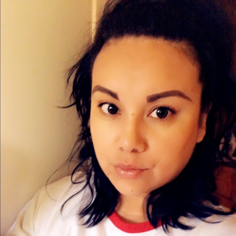 Meet your Posher, Rosalinda